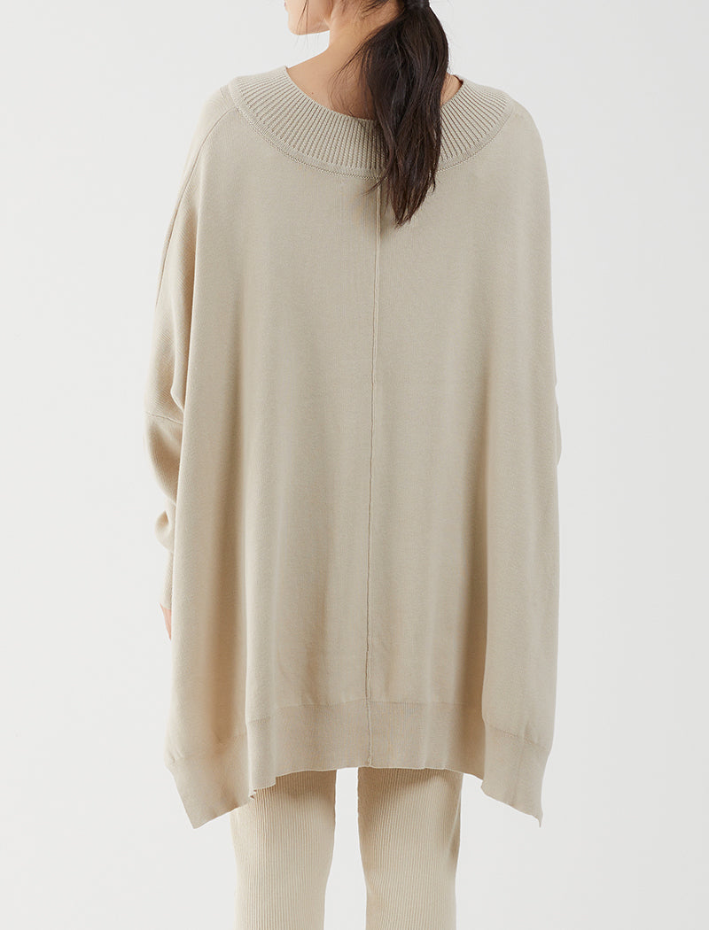 PONCHO PULLOVER