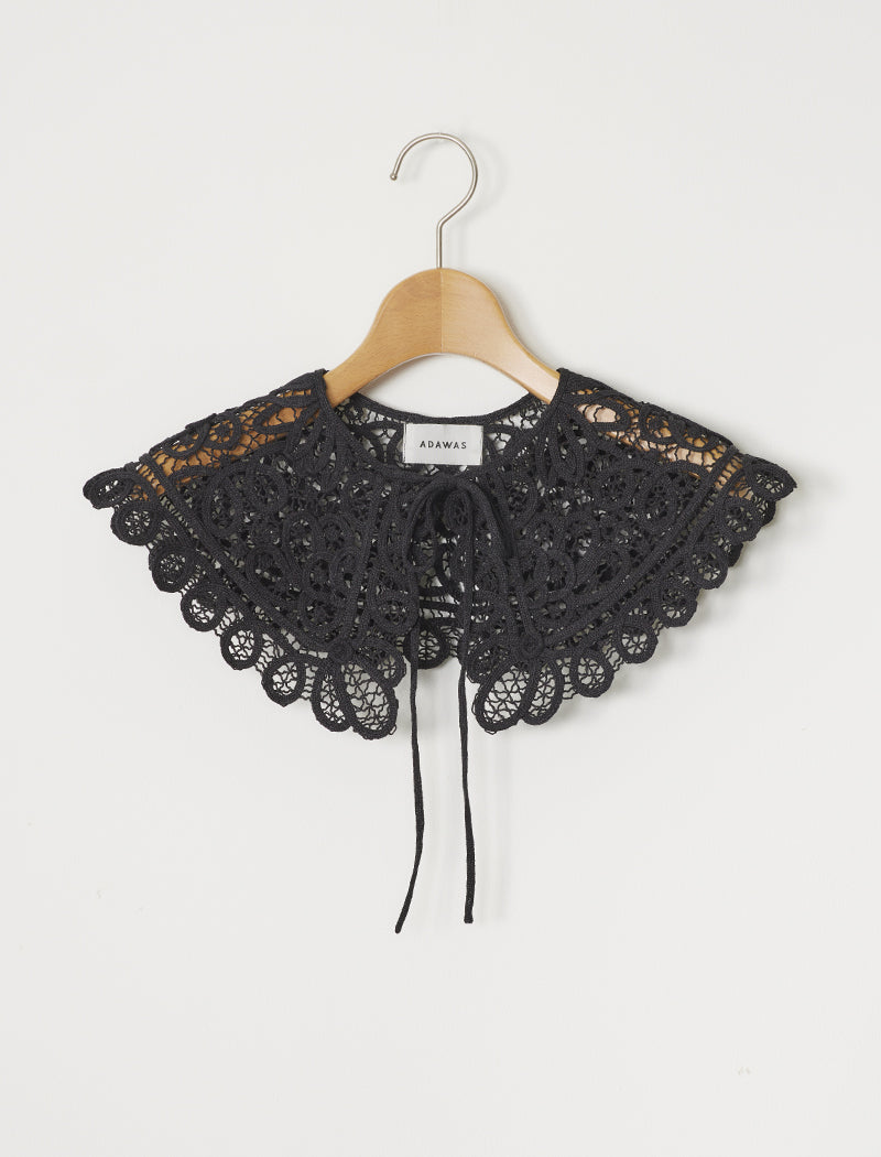 EMBROIDERY COLLAR
