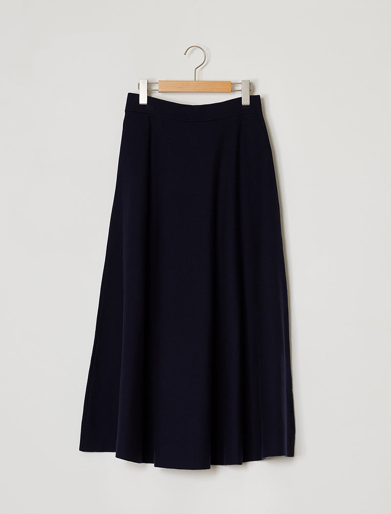 SMOOTH KNIT FLARED SKIRT