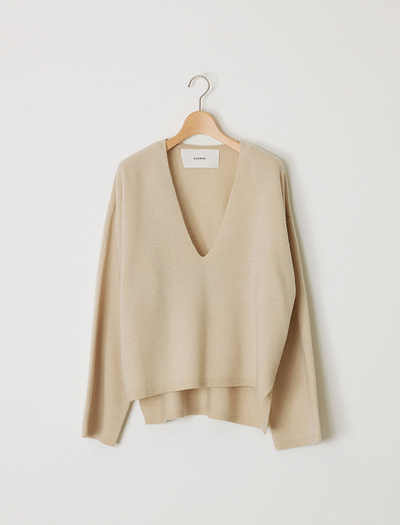 KNITTED SWEAT DEEP V-NECK