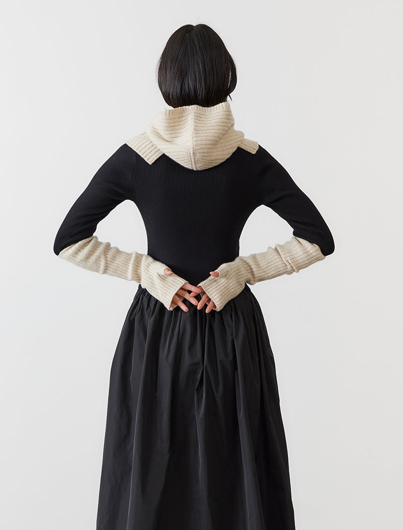 SEAMLESS KNIT ARM WARMERS