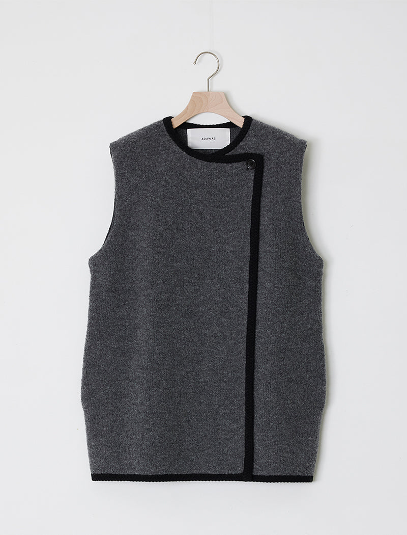 LOOP KNITTED GILET