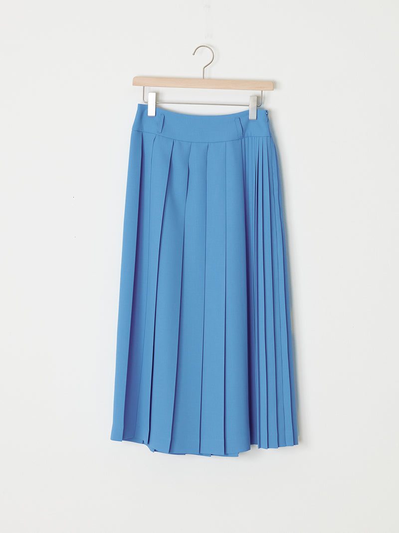 ASYMMETRIC PLEATED SKIRT