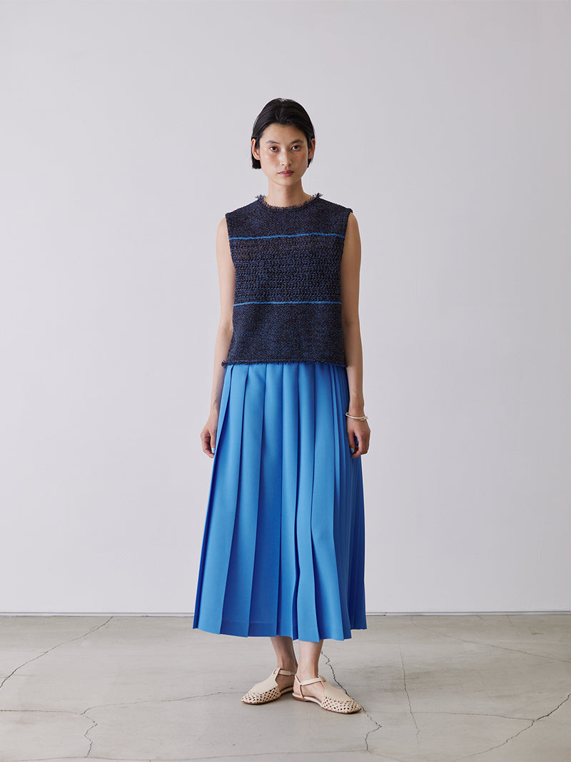 ASYMMETRIC PLEATED SKIRT