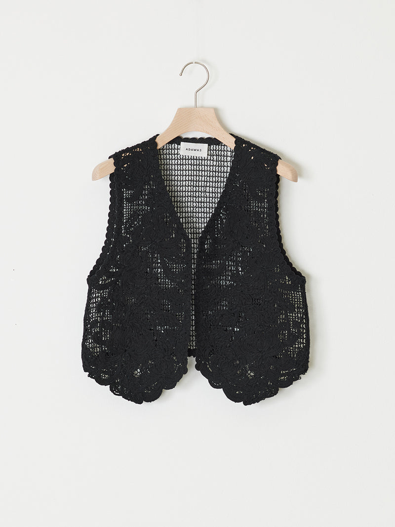 LILY EMBROIDERY V-NECK VEST