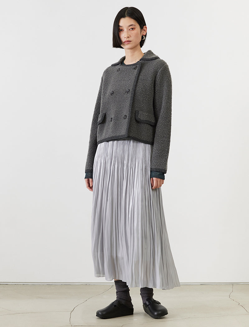 SHINY TEXTURED PLEATED SKIRT