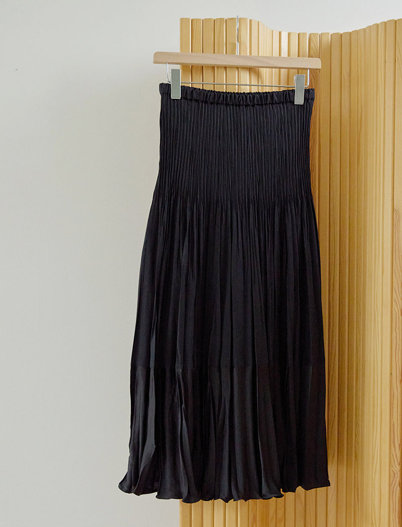 TWO-TONE PLEATED SKIRT