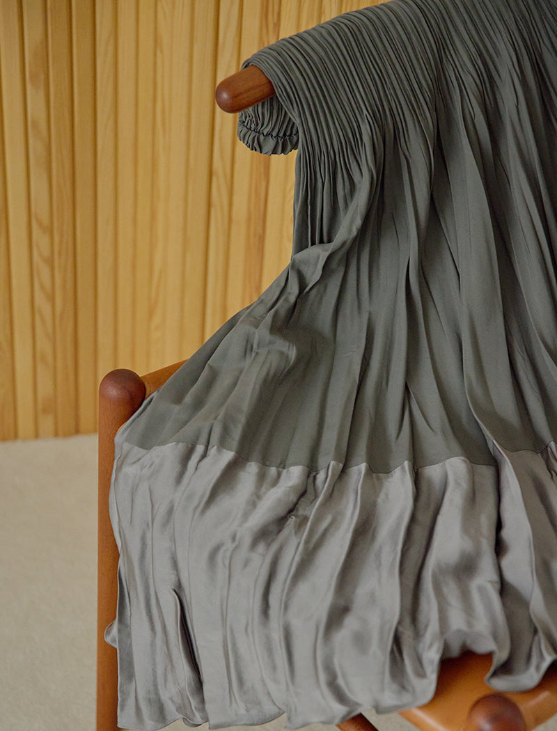 TWO-TONE PLEATED SKIRT