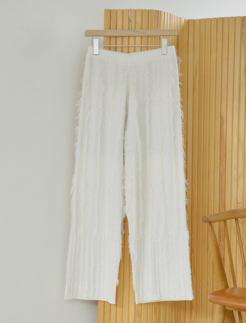 FRINGE KNIT PANTS