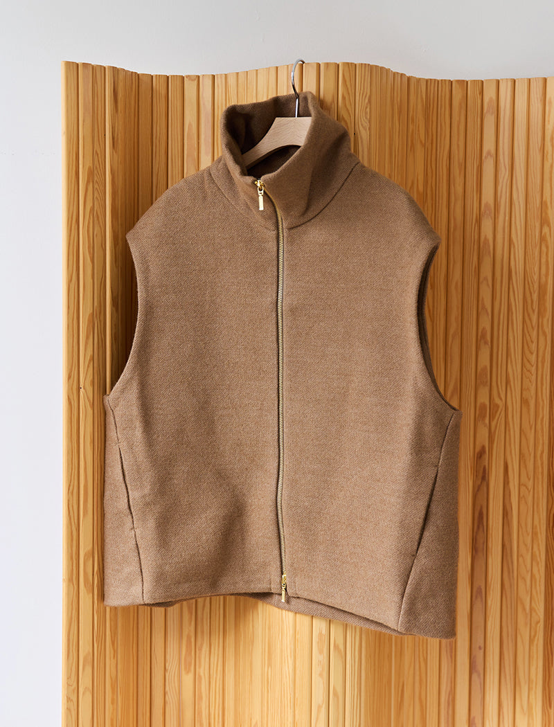 WOOL SILK BLENDED LIGHT ZIP VEST