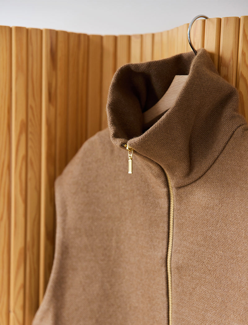 WOOL SILK BLENDED LIGHT ZIP VEST