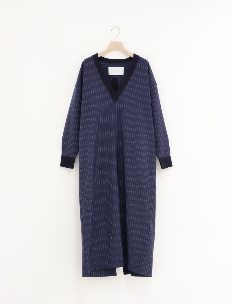 STRIPE V-NECK DRESS