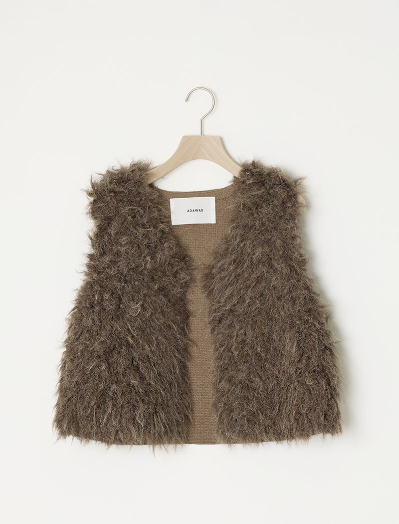 SHAGGY FAUX-FUR VEST