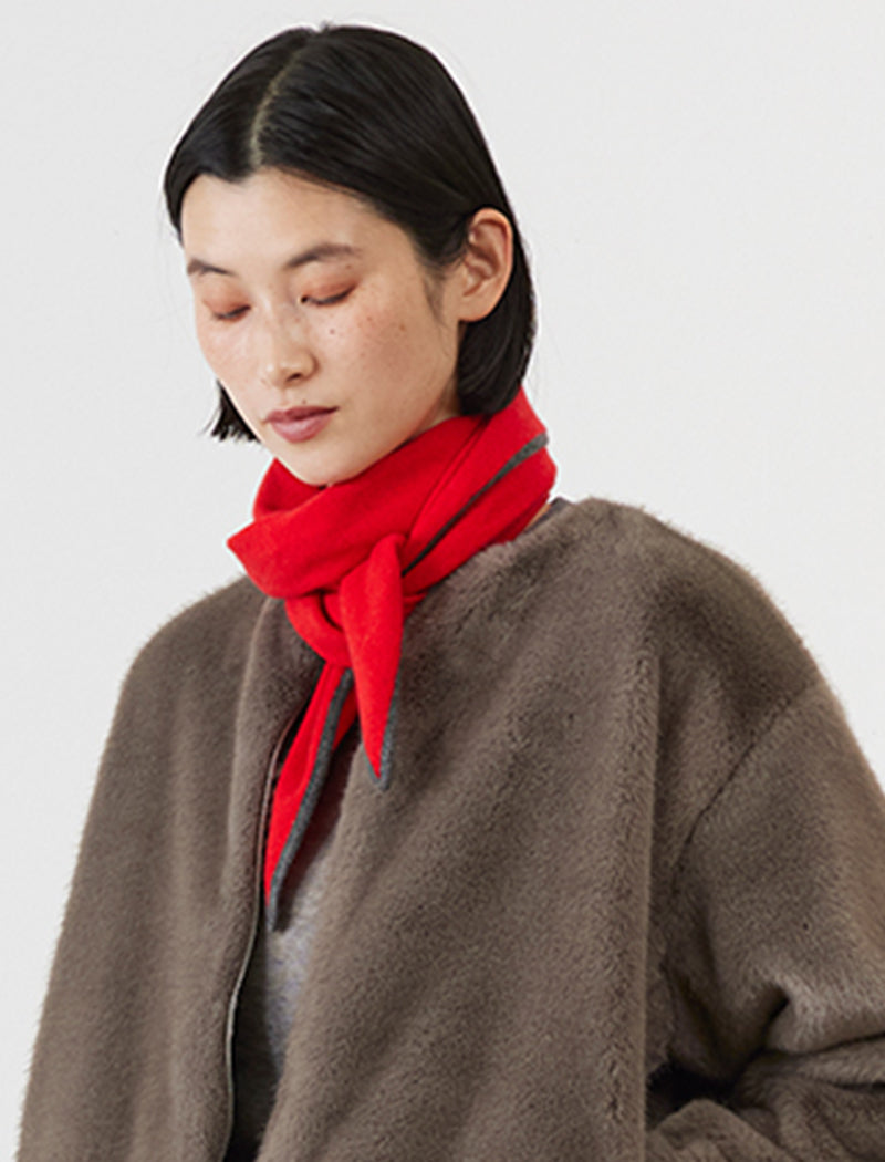 CASHMERE DIAMOND SCARF