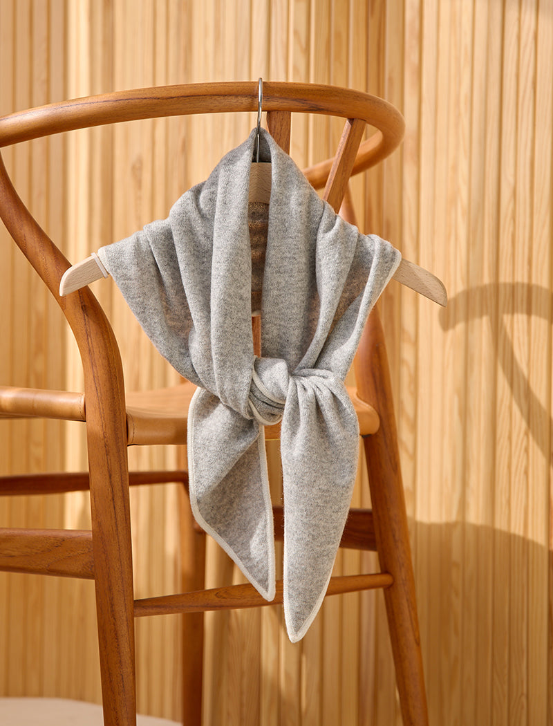CASHMERE DIAMOND SCARF