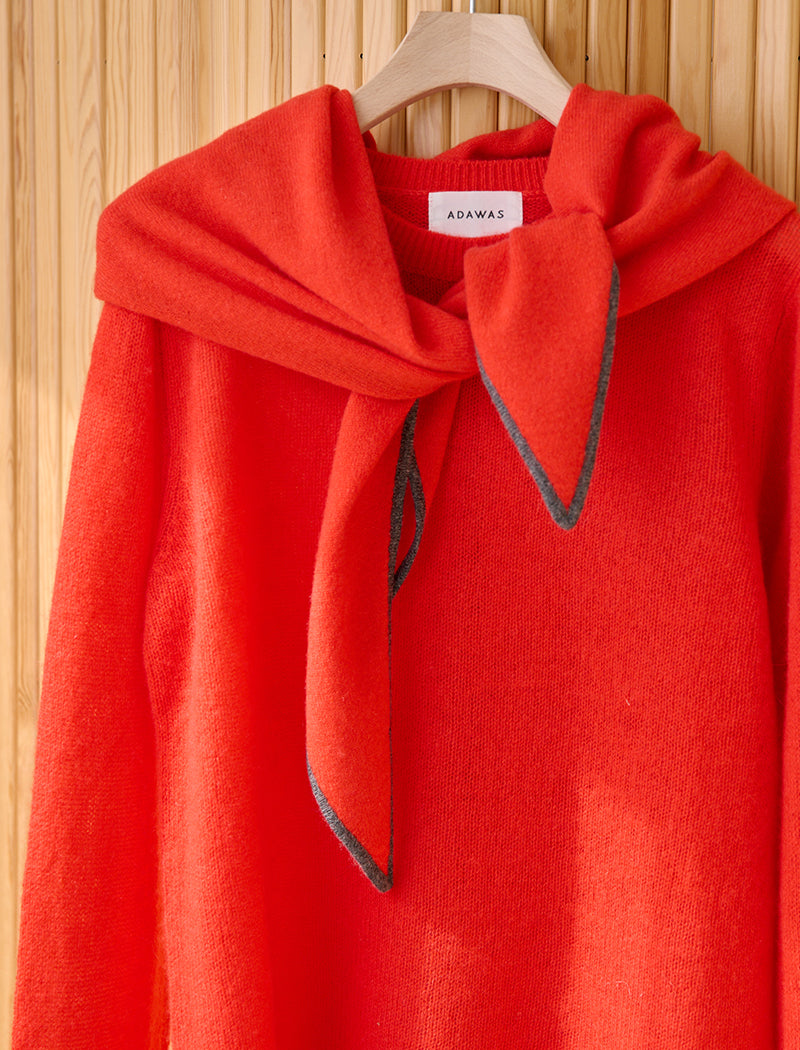 CASHMERE DIAMOND SCARF