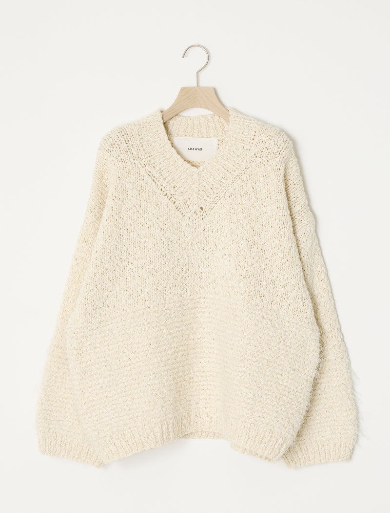 CHUNKY KNIT SWEATER