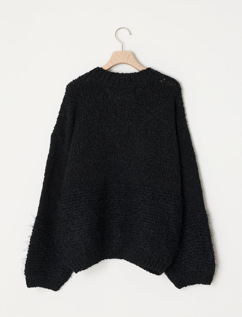 CHUNKY KNIT SWEATER