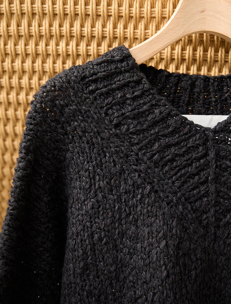 CHUNKY KNIT SWEATER