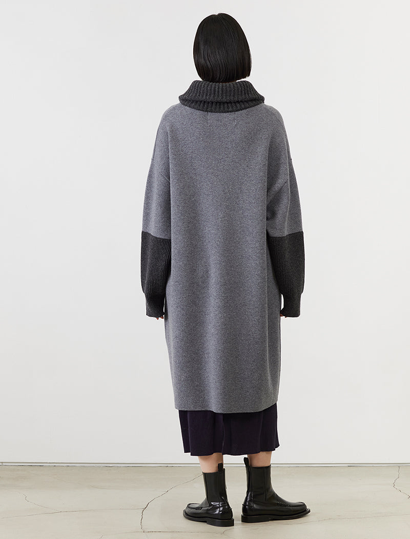 ULTRAFINE MERINO KNIT COAT