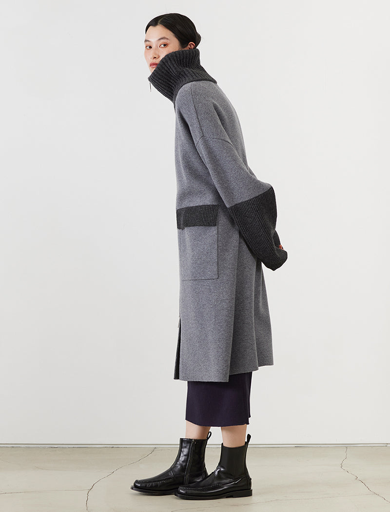 ULTRAFINE MERINO KNIT COAT