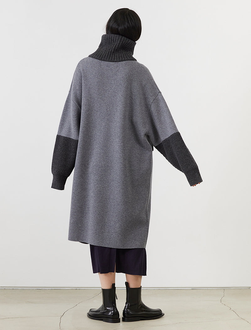 ULTRAFINE MERINO KNIT COAT