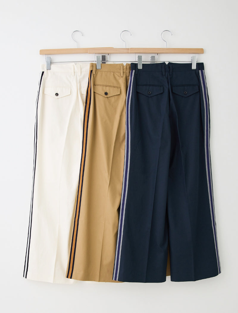 WIDE-LEG CHINO TROUSERS