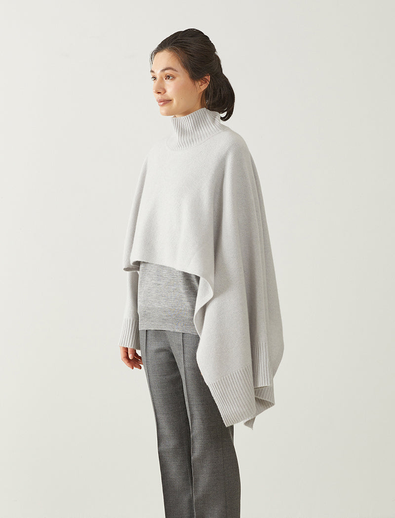 LOUNGE WEAR ARM WARMER