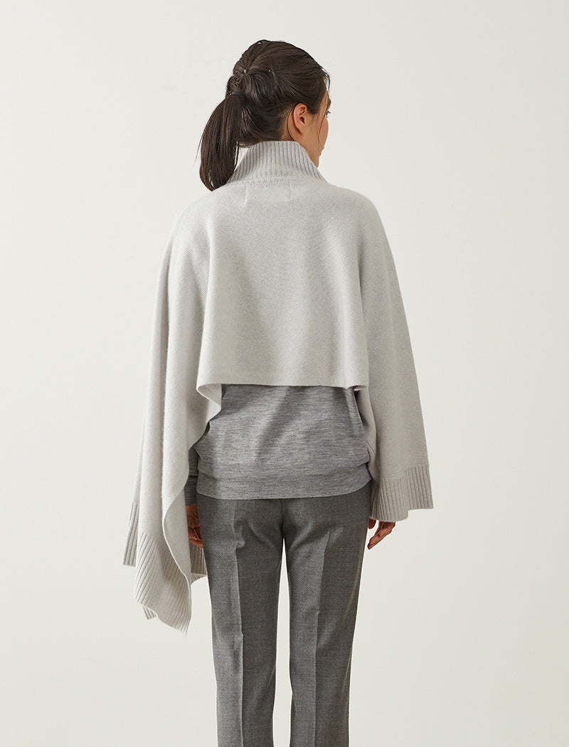 LOUNGE WEAR ARM WARMER