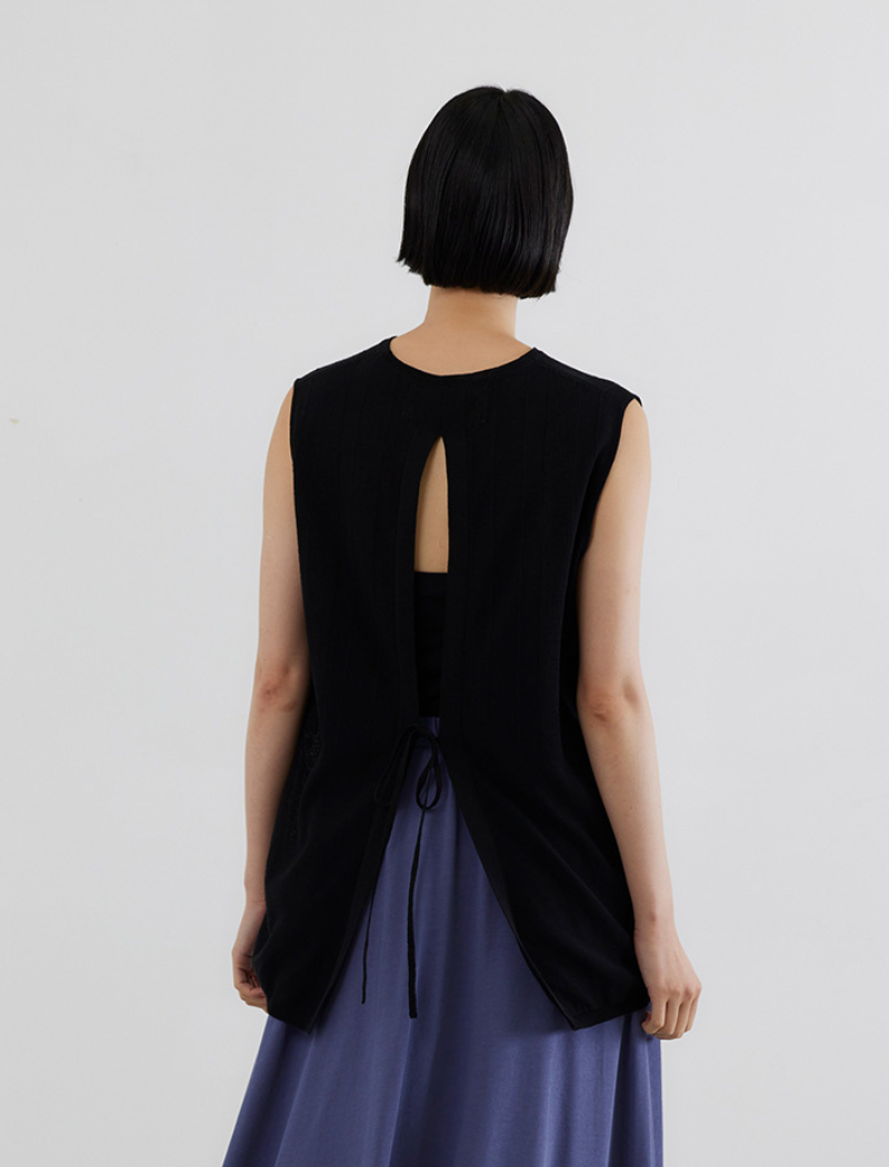 LINEN BLENDED OPEN-BACK VEST