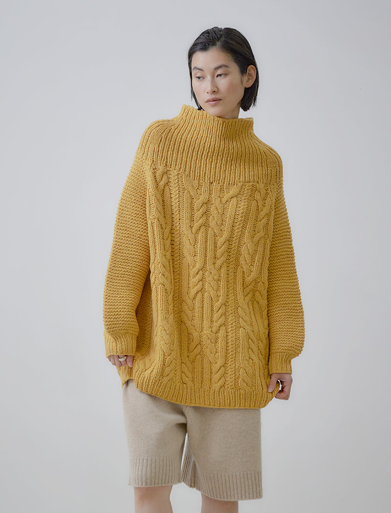 CABLE KNITED CHUNKY SWEAER