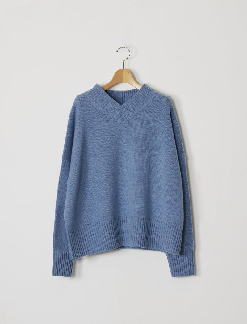 CASHMERE BLENDED V-NECK TOP