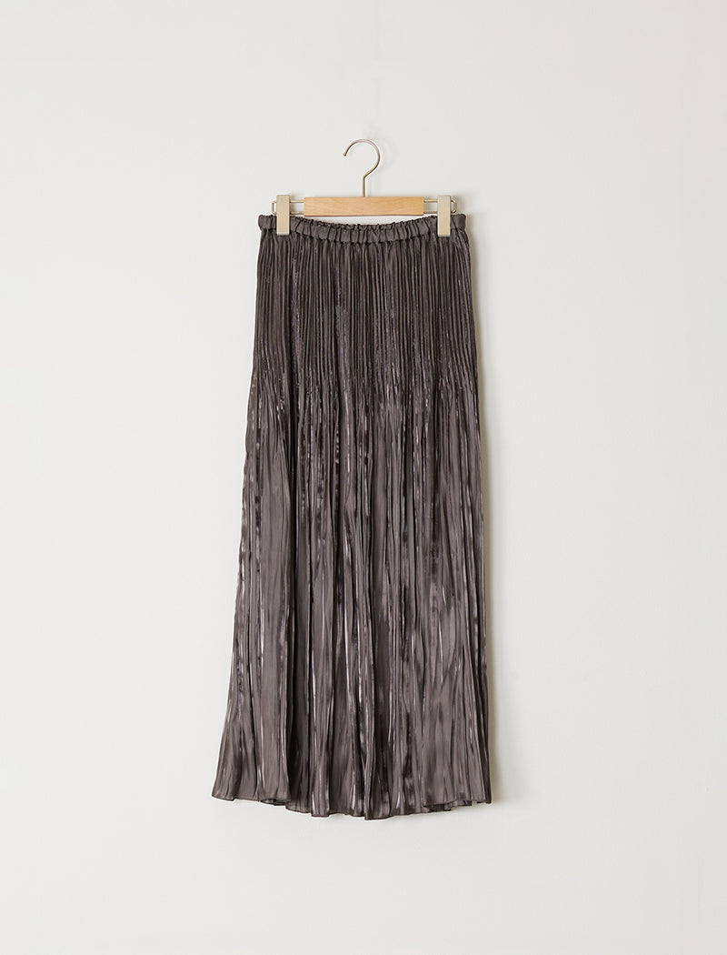 SHINY PLEATED SKIRT
