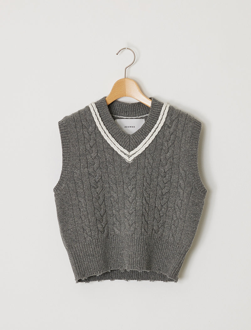 CABLE-KNIT VEST
