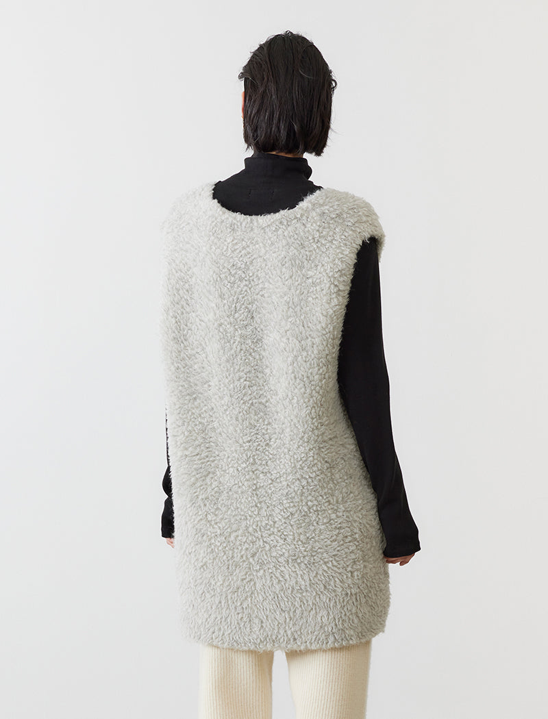 SHAGGY KNIT VEST