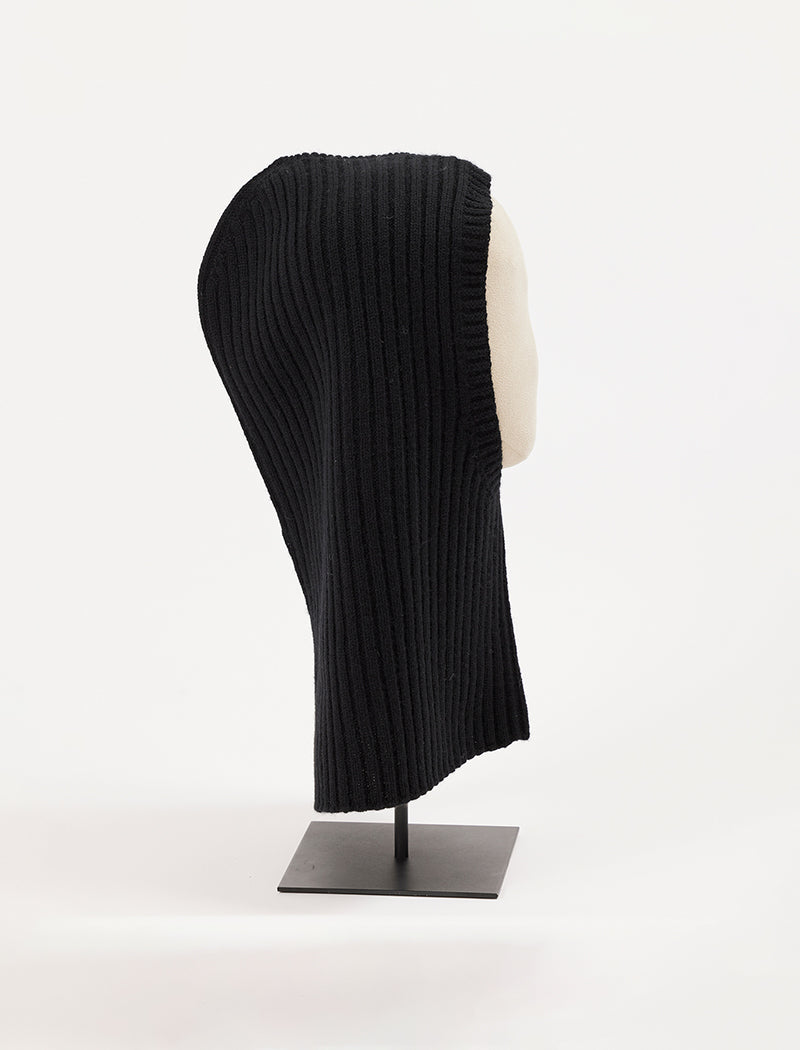 SEAMLESS KNIT BALACLAVA