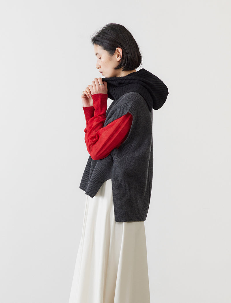 SEAMLESS KNIT BALACLAVA