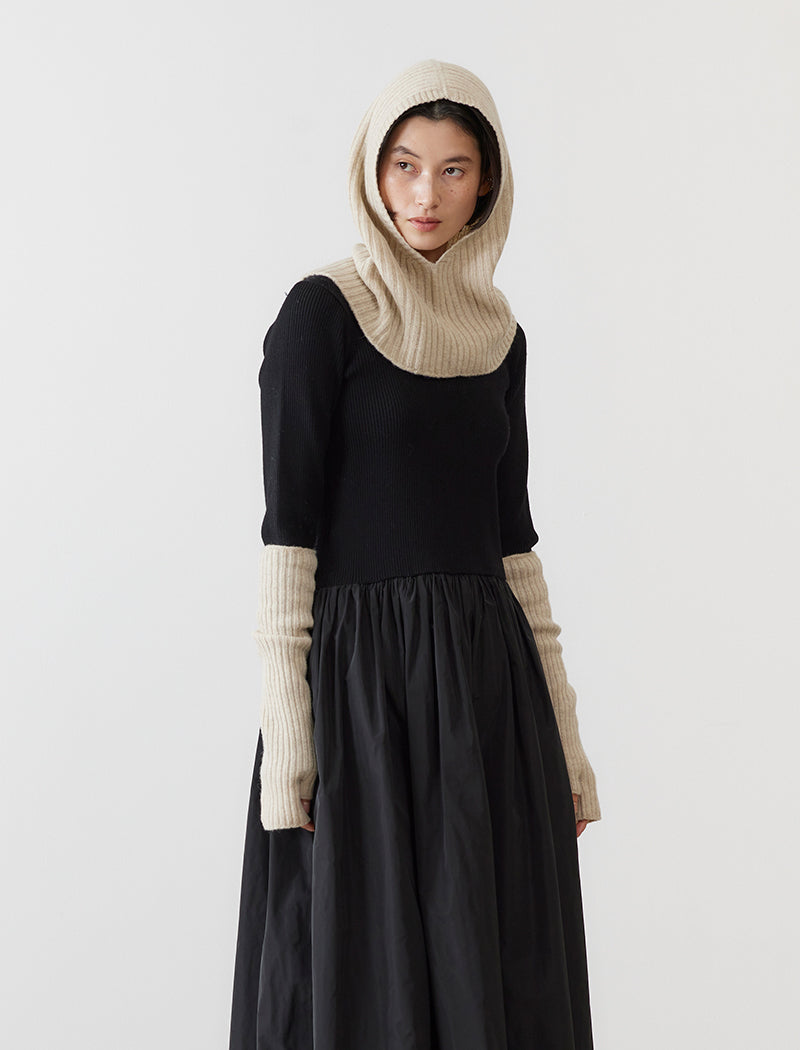 SEAMLESS KNIT BALACLAVA