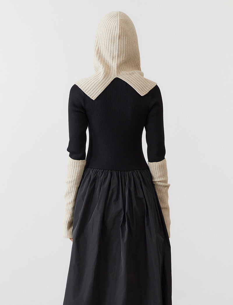 SEAMLESS KNIT BALACLAVA