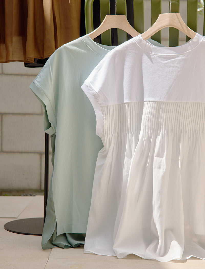 SMOOTH JERSEY PIN-TUCK TEE