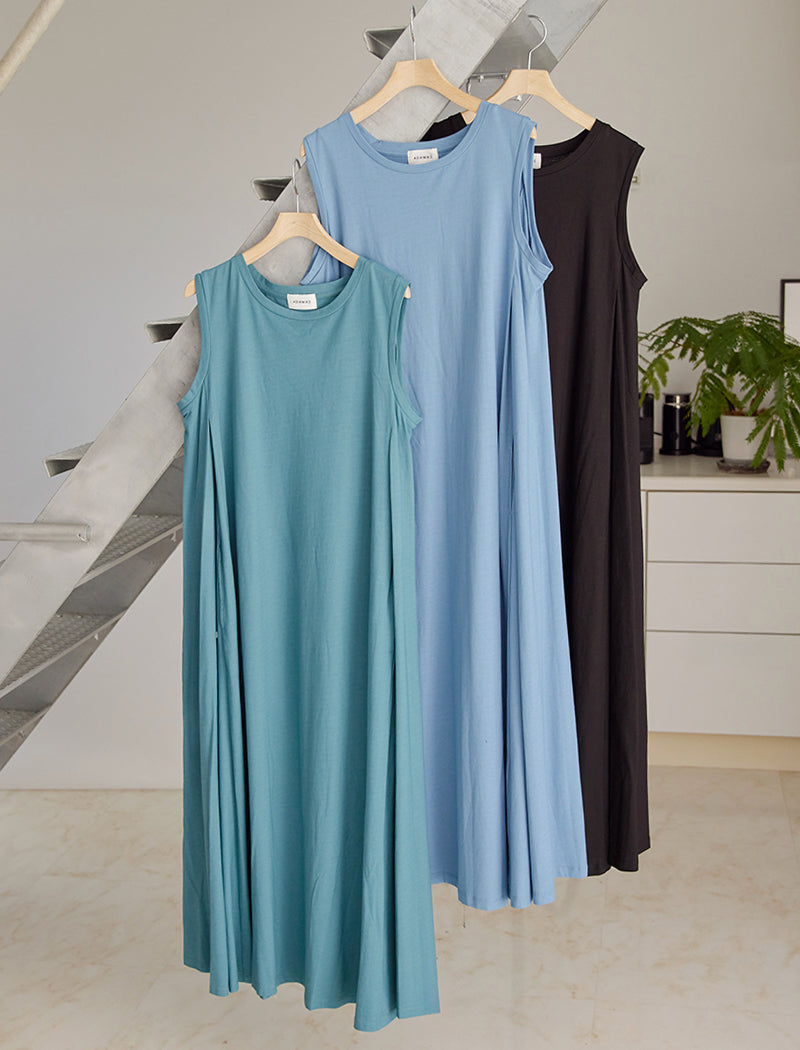 DRY JERSEY SLEEVELESS DRESS