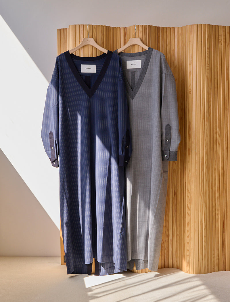 STRIPE V-NECK DRESS