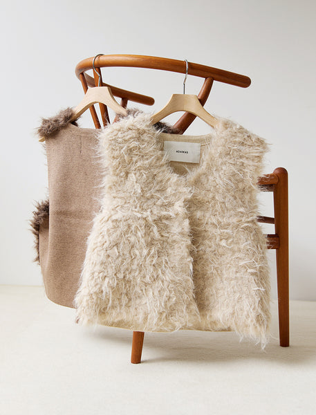 週末限定価格 Synthetic Fur Lace-up Vest SHAGGY FAUX-FUR VEST