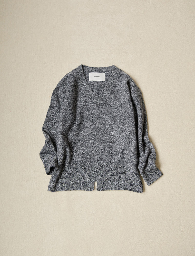 CASHMERE-BLEND V-NECK