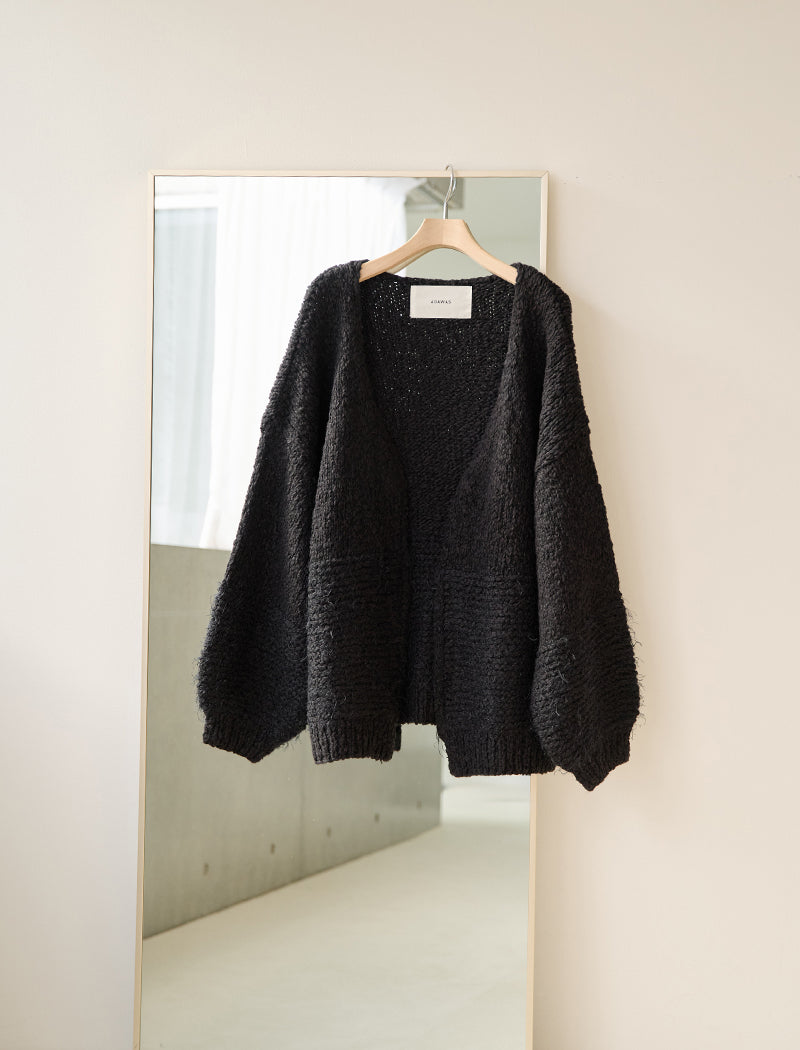 CHUNKY KNIT CARDIGAN