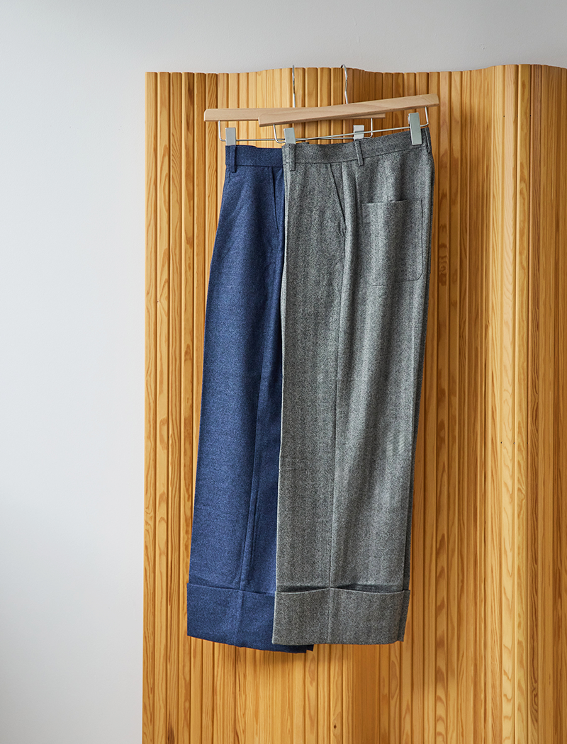 《ADAWAS/EZ》FLANNEL TURN-UP HEM TROUSER