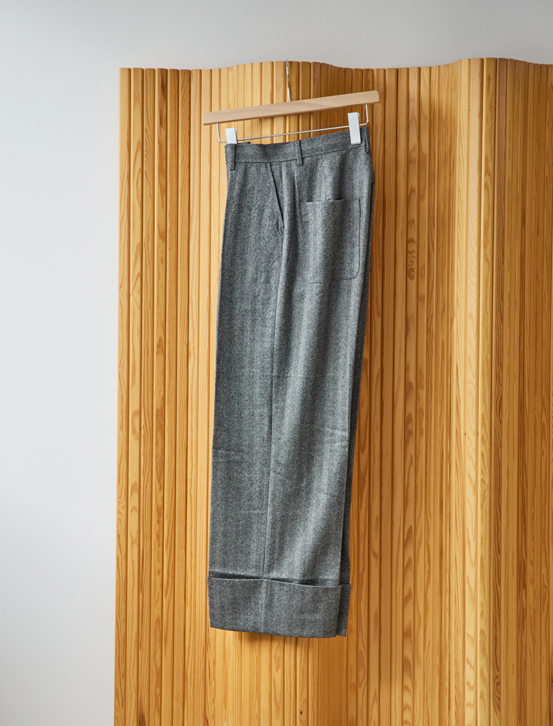 《ADAWAS/EZ》FLANNEL TURN-UP HEM TROUSER