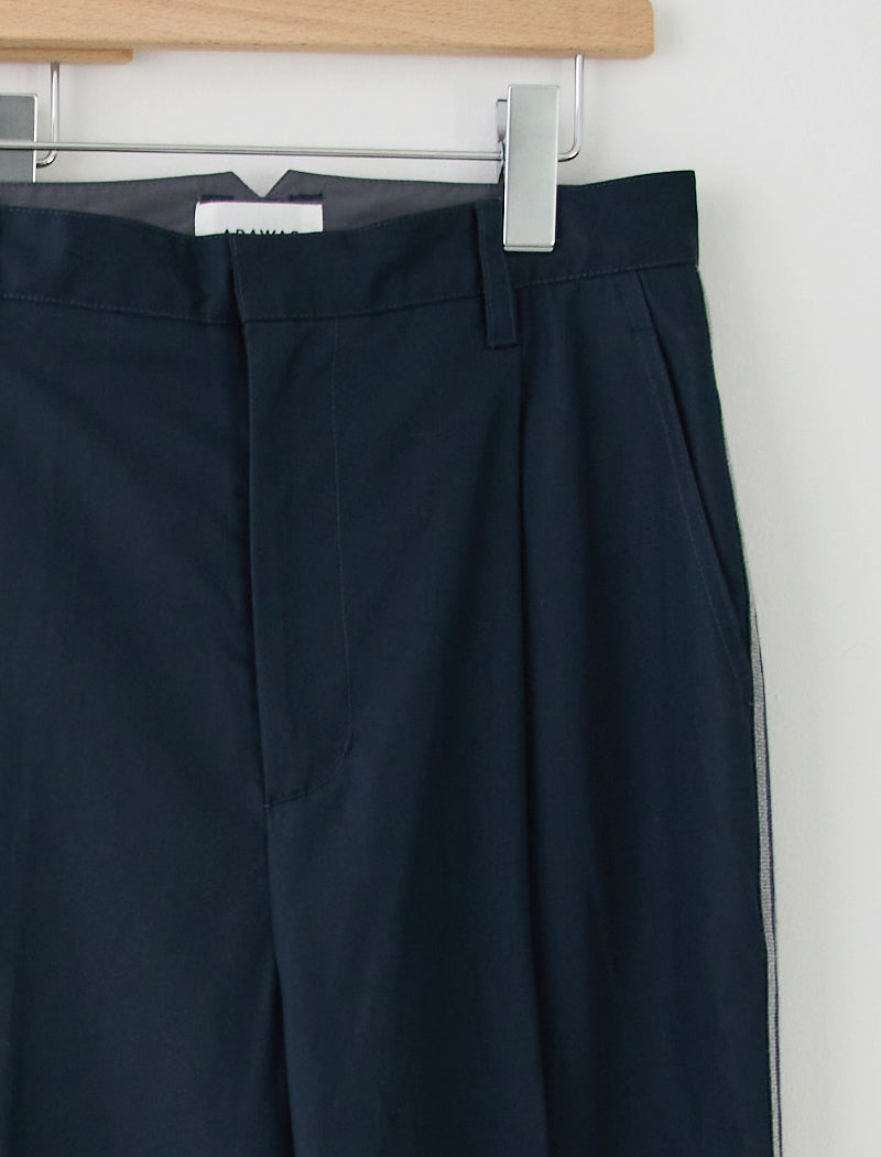 WIDE-LEG CHINO TROUSERS