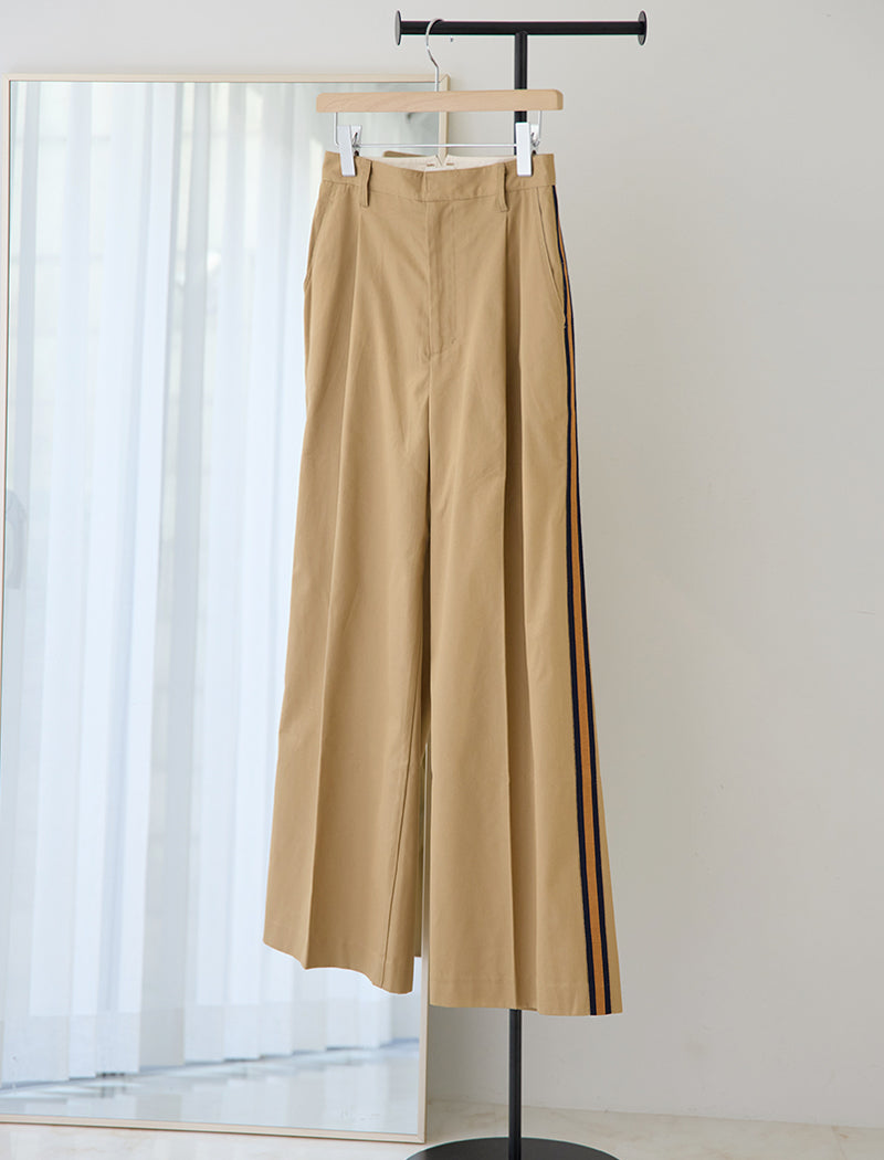 WIDE-LEG CHINO TROUSERS