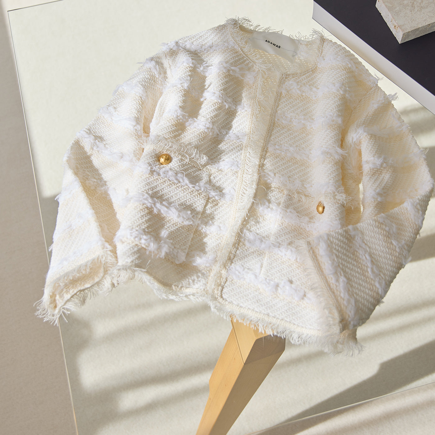 ADAWASの入学式・入園式にも着られるニットジャケット｜White in Spring｜